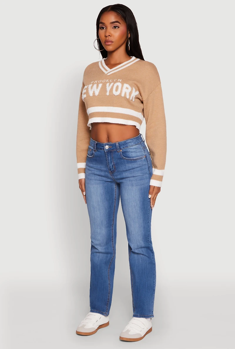 Womens Daisy Chenille New York Graphic Cropped Sweater,