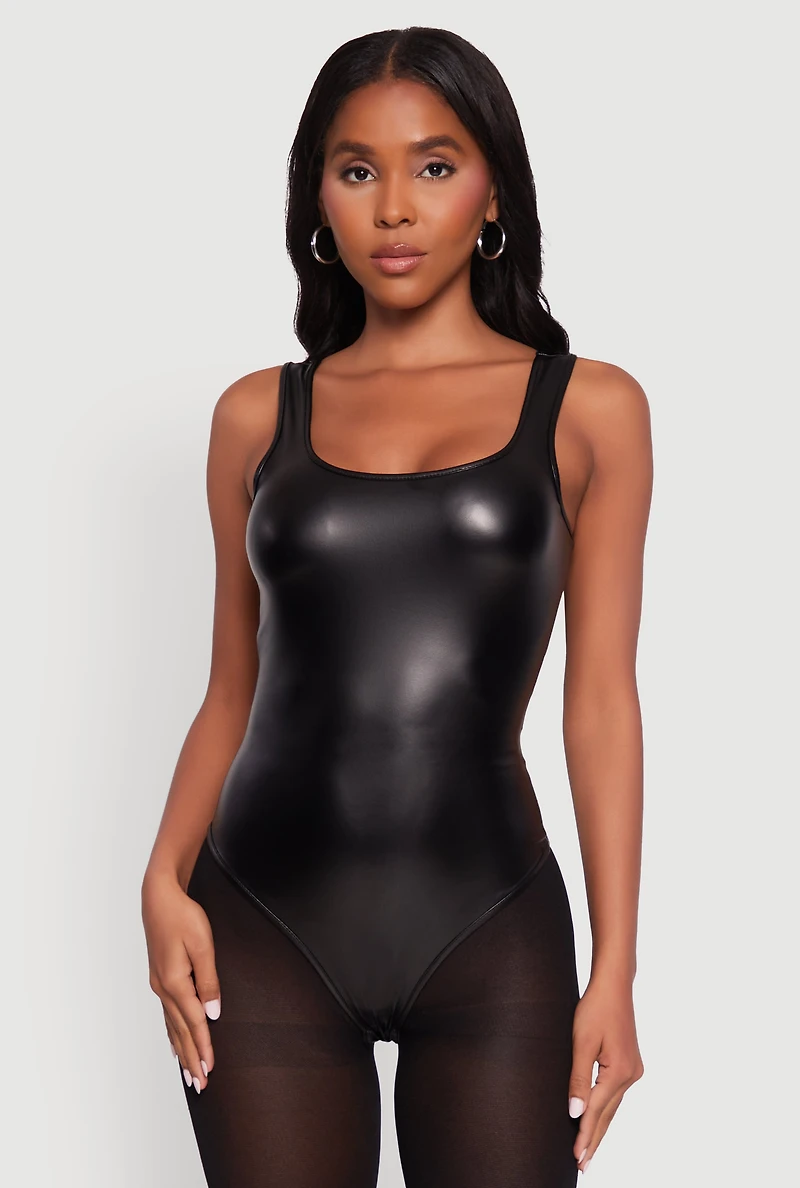 Womens Faux Leather Sleeveless Scoop Neck Bodysuit, Black, Size M