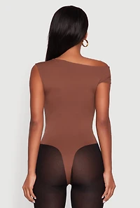Womens Trendy Asymmetrical Shoulder Ruched Bodysuit,