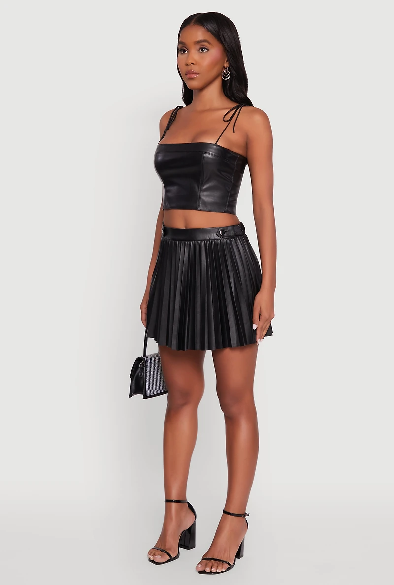 Womens Faux Leather Mini Pleated Skirt, L