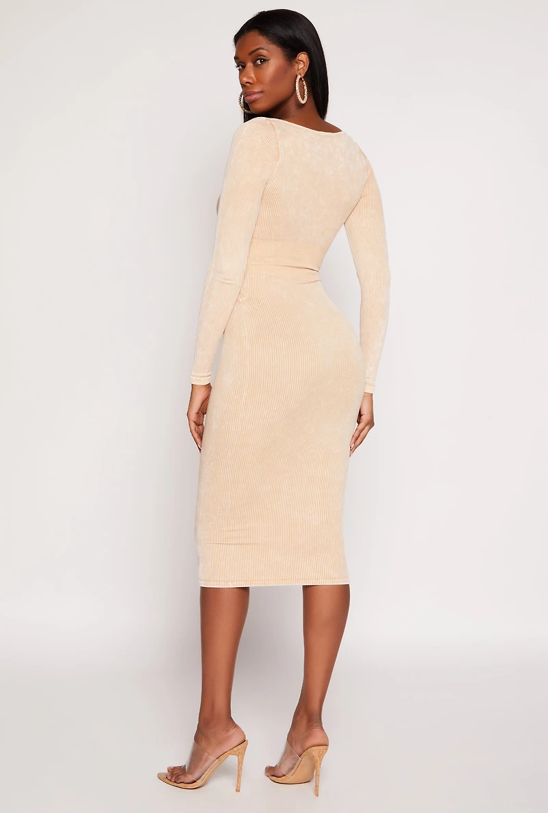 Womens Daisy Acid Wash Grommet Notch Neck Dress, Beige, Size S