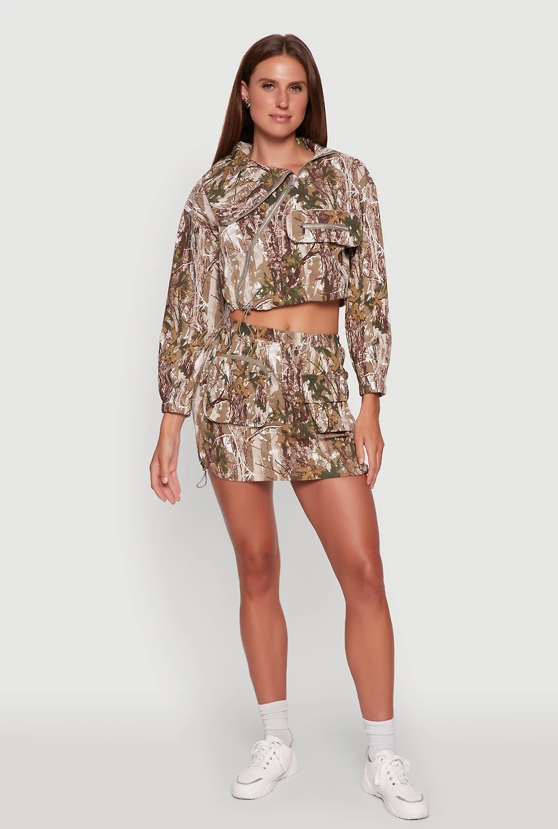 Womens Hunter Camo Drawstring Hem Zip Neck Cropped Jacket, Multi, Size M