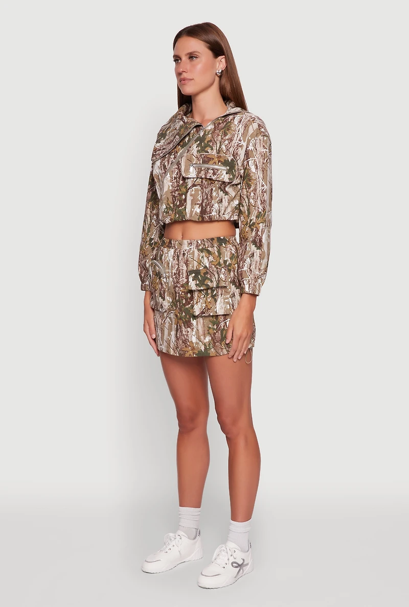 Womens Hunter Camo Drawstring Hem Zip Neck Cropped Jacket, Multi, Size M