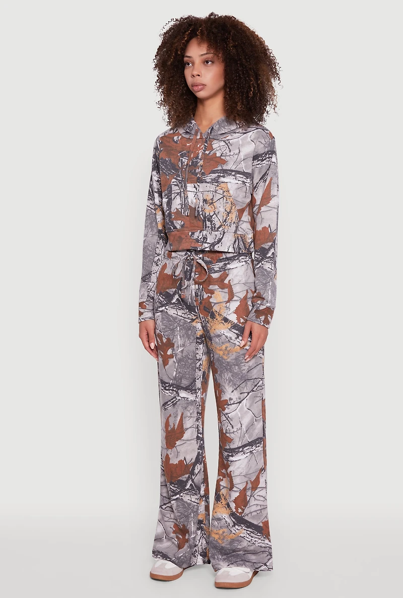 Womens Hunter Camo Cropped Pullover Hoodie, Multi, Size M