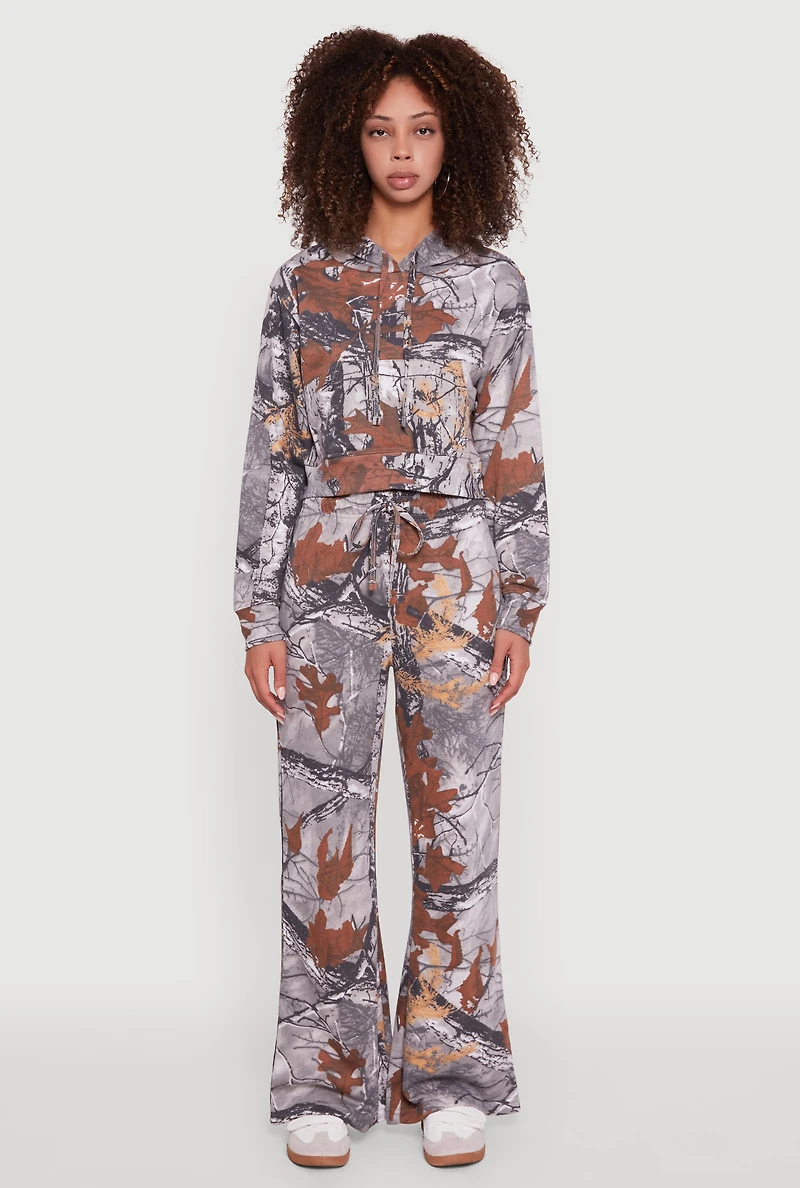 Womens Hunter Camo Flare Leg Sweatpants, Multi, Size L