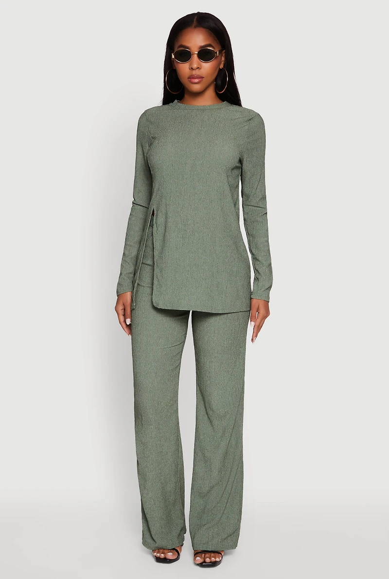 Womens Seersucker Crew Neck Side Slit Long Sleeve Top, Green, Size M
