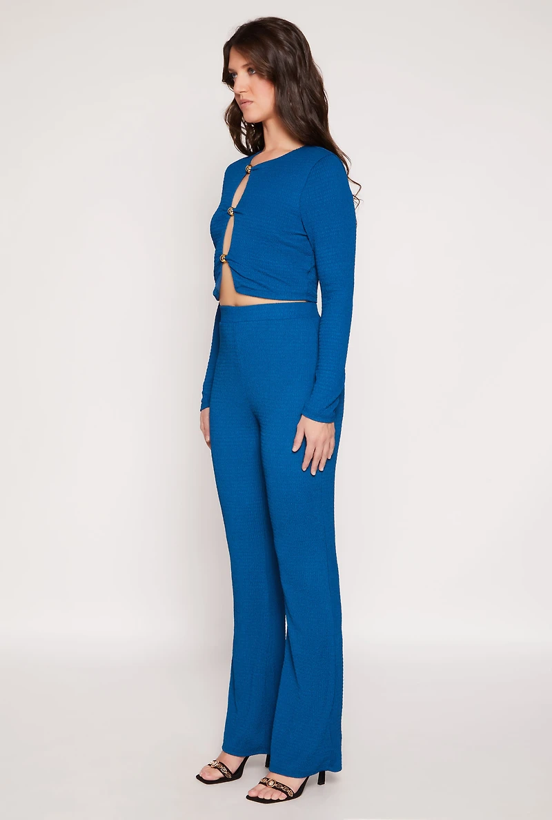 Womens Textured Knit Keyhole Crop Top, Blue, Size M