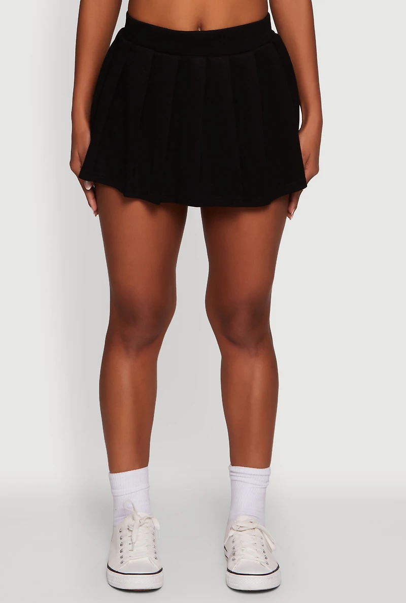 Womens Trendy Soft Knit Solid Pleated Skort, M