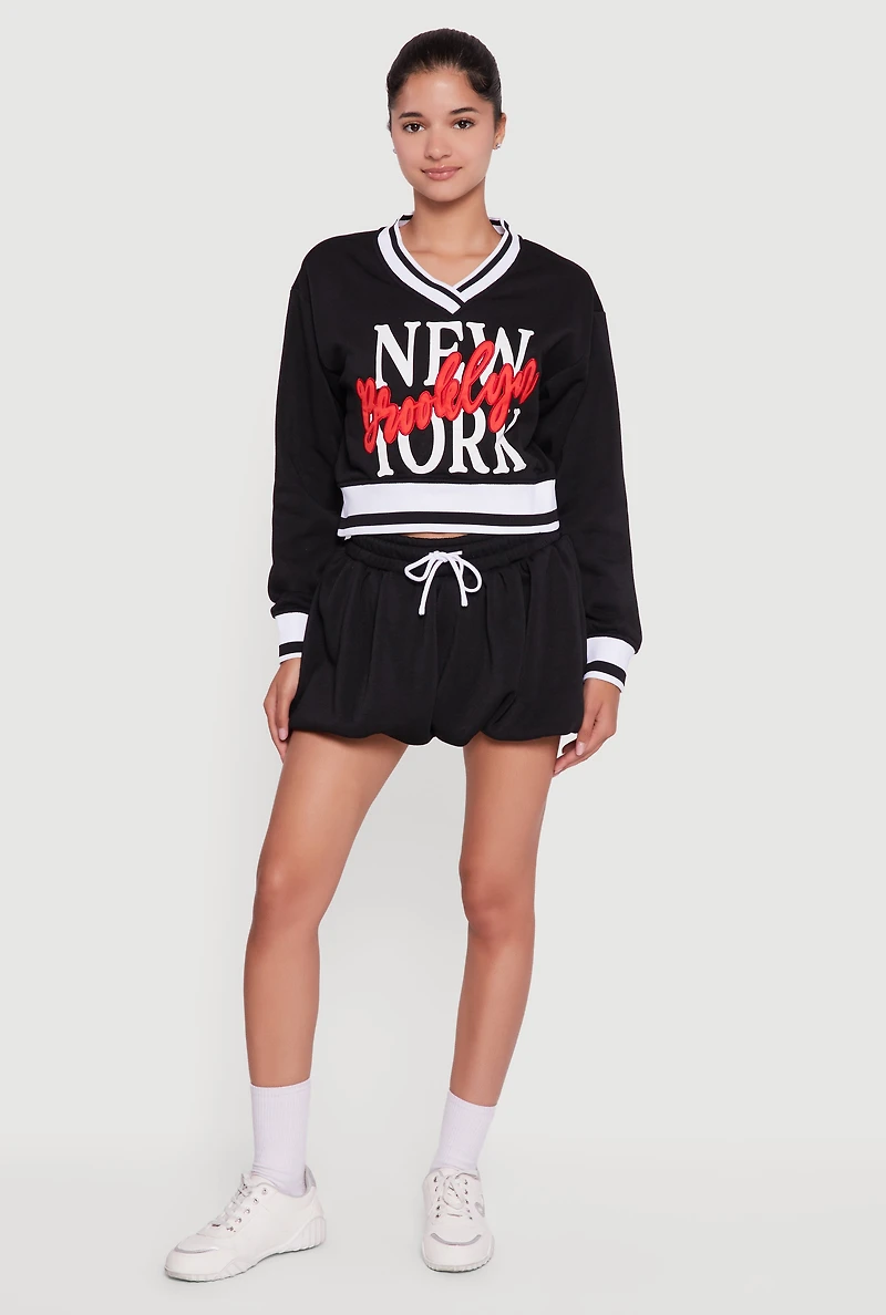 Womens Graphic Print Contrast Trim Crop Sweatshirt, Black, Size L