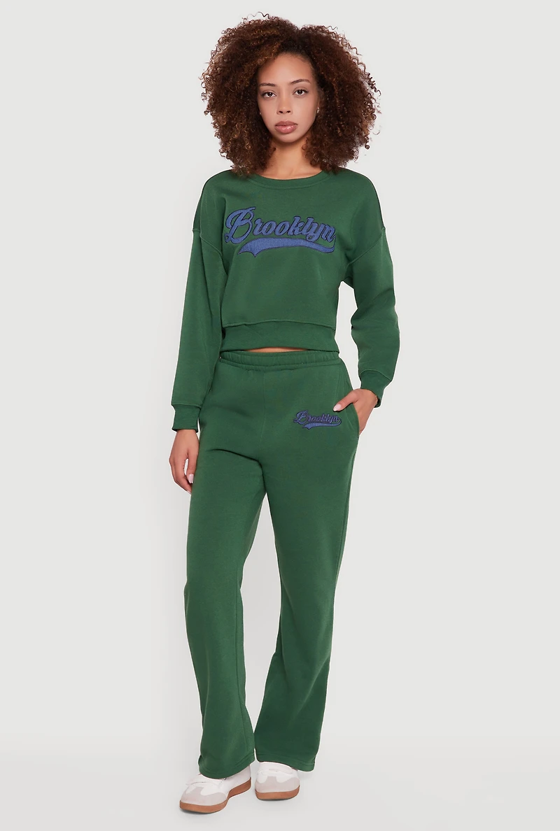 Womens Embroidered Graphic Fleece Lined Sweatshirt,