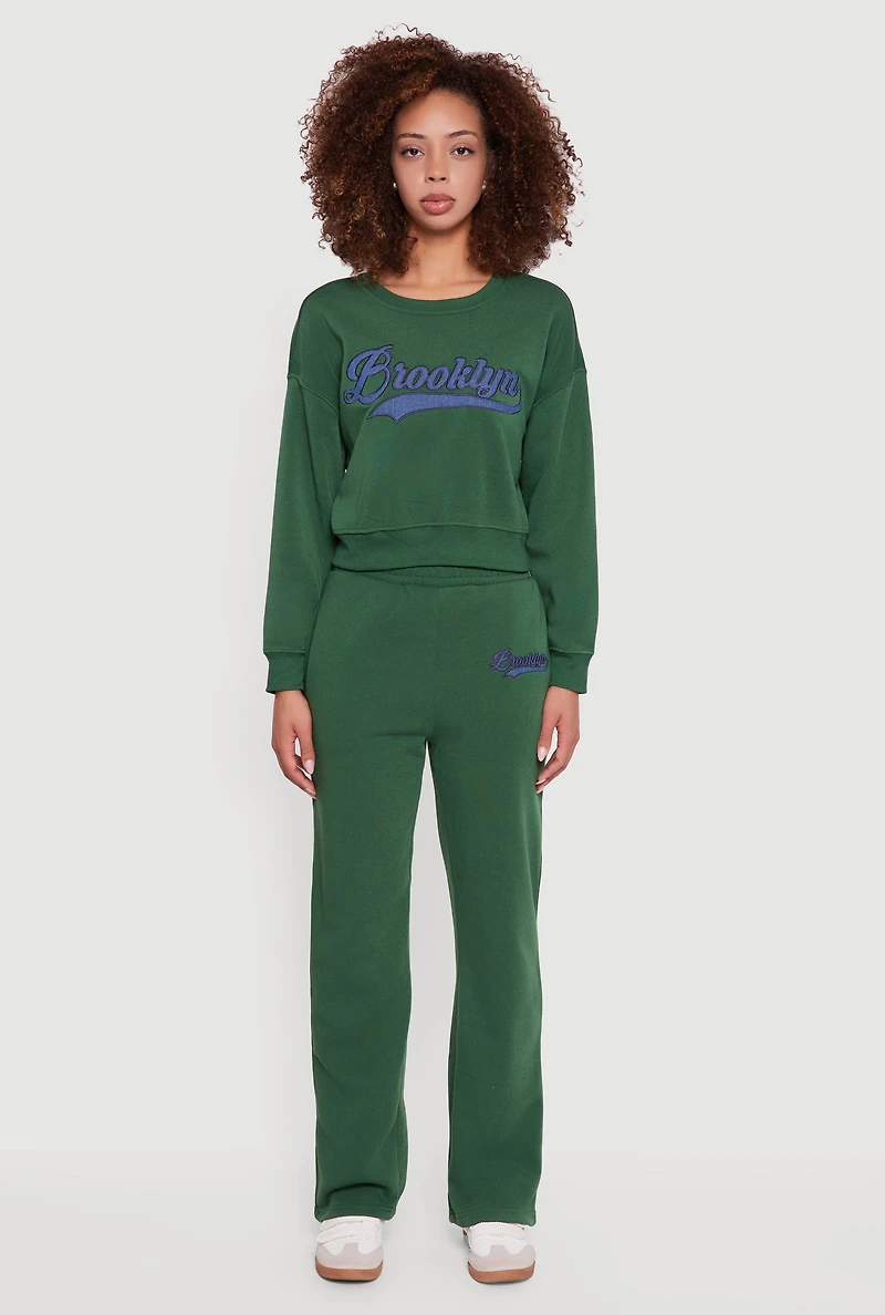 Womens Embroidered Graphic Fleece Lined Sweatshirt,