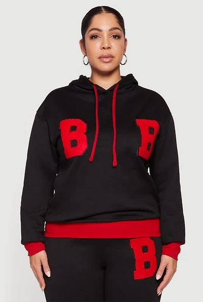 Plus Chenille B Initial Patch Graphic Sweatshirt