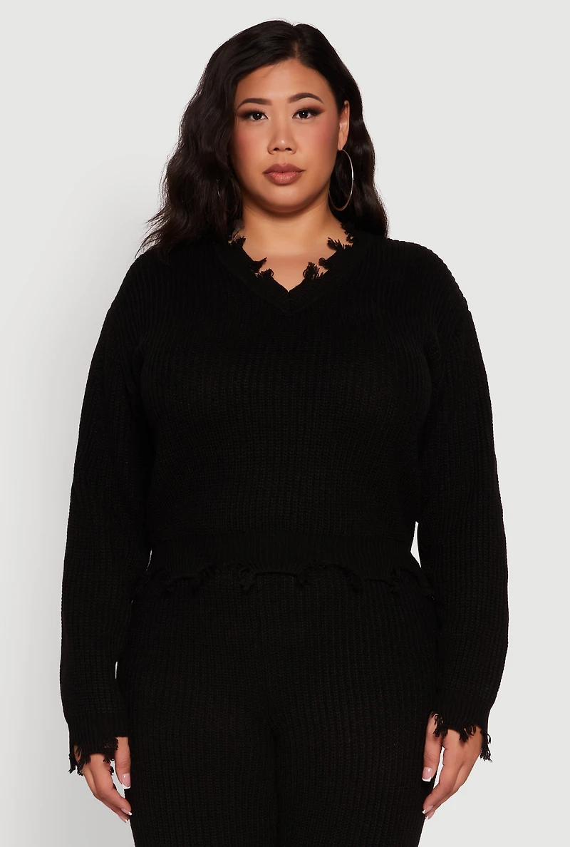 Womens Plus Crochet V-Neck Frayed Sweater,