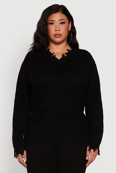 Womens Plus Crochet V-Neck Frayed Sweater,