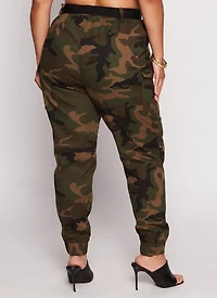 Womens Plus Size Almost Famous Camo Belted Cargo Joggers, Green, Size 2X