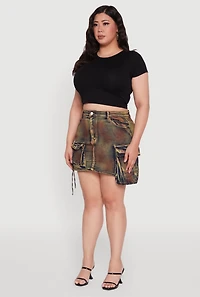 Womens Plus Size Daisy Acid Wash Cargo Pocket Denim Mini Skirt, Multi, Size 2X