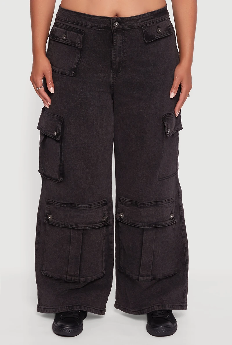 Womens Plus Size Mineral Wash Wide Leg Utility Jeans, Black, Size 1X