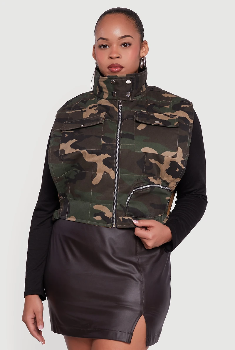 Womens Plus Size Camo Print Mock Neck Side Buckle Quilted Vest, Green, Size 3X