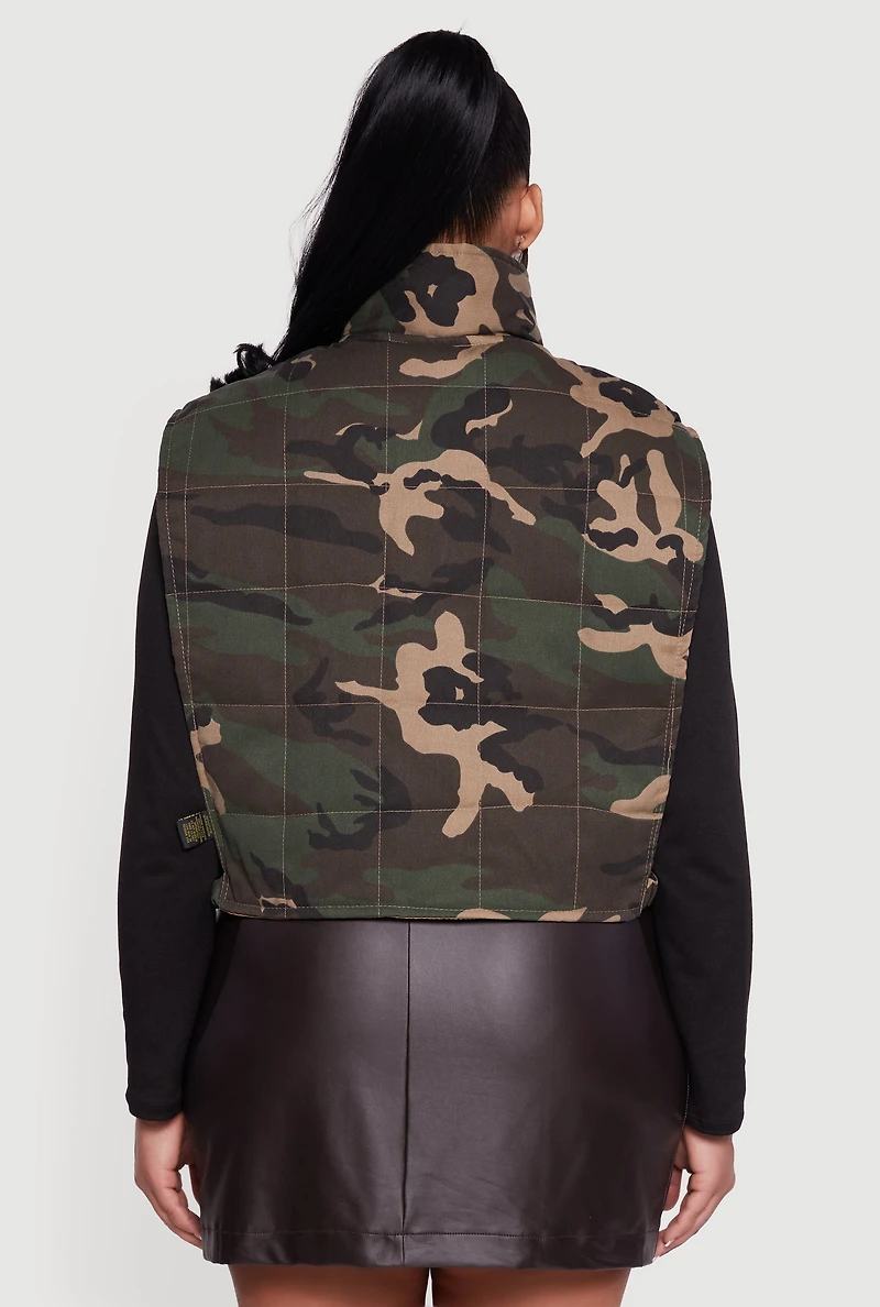 Womens Plus Size Camo Print Mock Neck Side Buckle Quilted Vest, Green, Size 3X