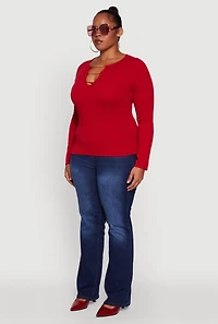 Womens Plus Size Rib Knit Metallic Chain Keyhole Neckline Top, Red, Size 1X-2X