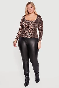 Plus Leopard Print Long Sleeve Scoop Neck Blouse