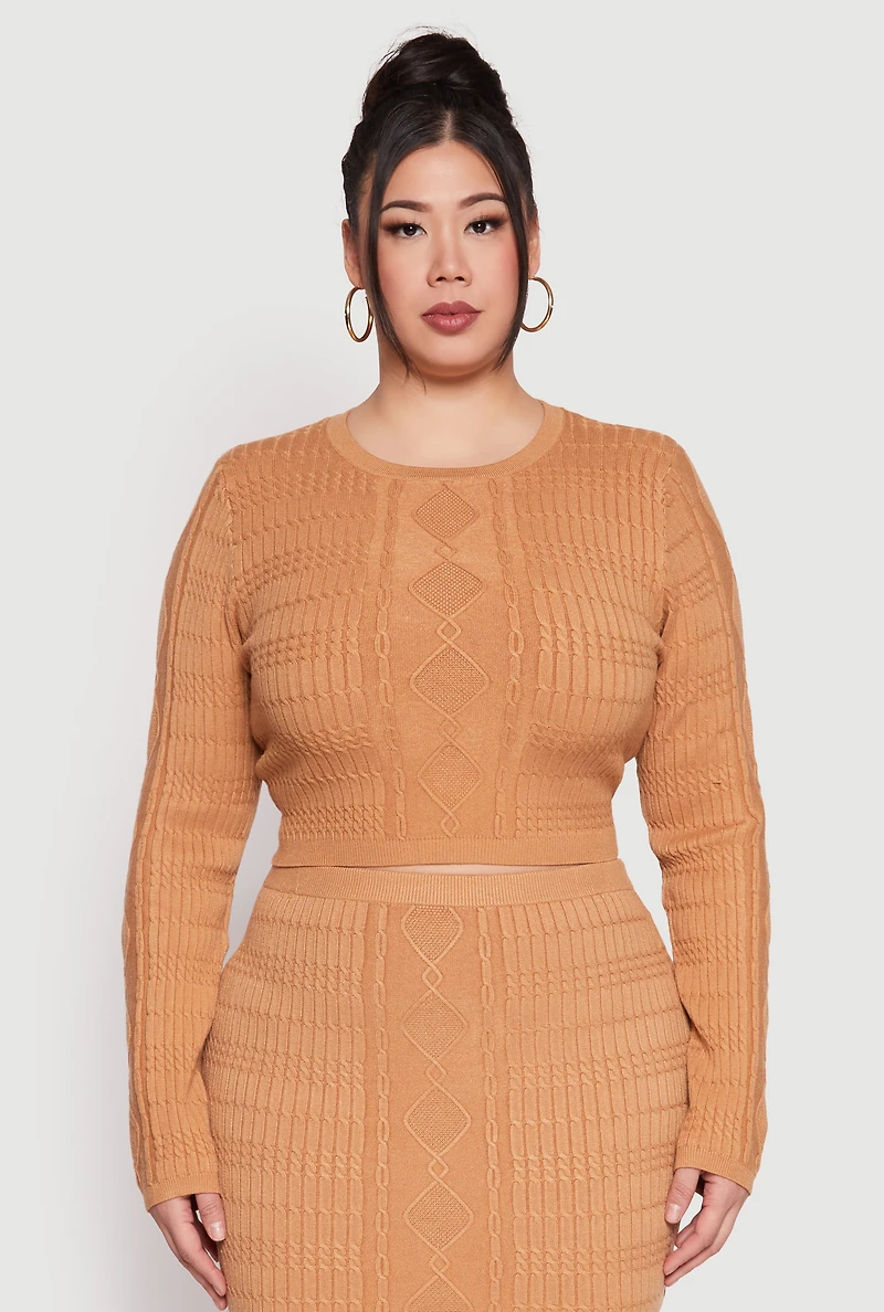 Plus Daisy Cable Knit Crew Neck Sweater