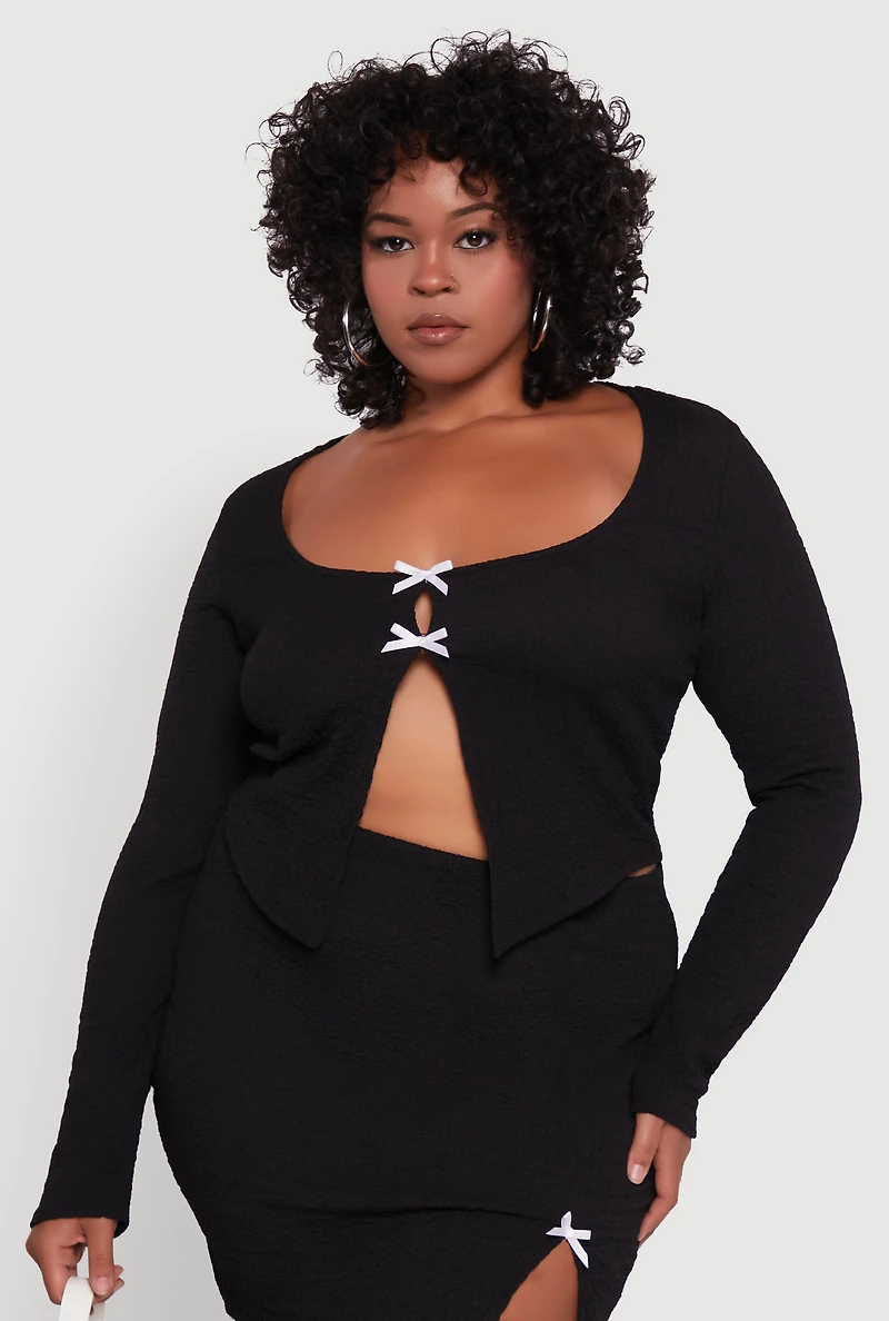 Womens Plus Size Textured Knit Cropped Blouse with Slit Front, Black, Size 2X