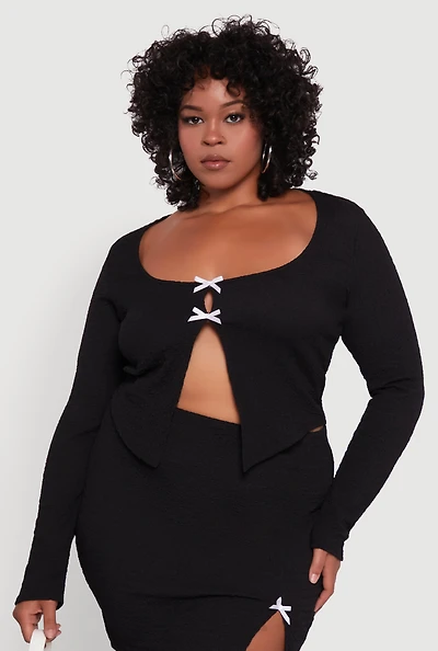 Womens Plus Size Textured Knit Cropped Blouse with Slit Front, Black, Size 3X