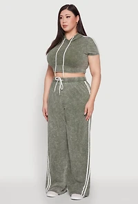 Womens Plus Daisy Mineral Wash Cropped Hooded T Shirt with Varsity Stripe, Green,