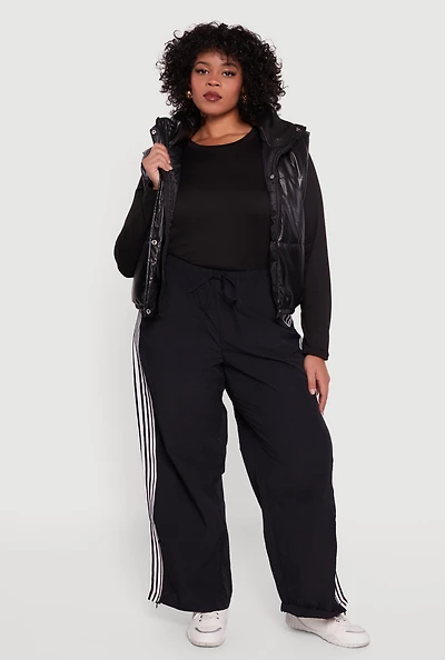 Womens Plus Faux Leather Snap Button Zip Front Puffer Vest, 2X