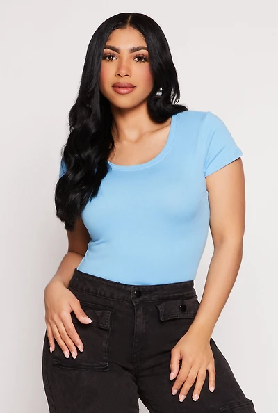 Short Sleeve Scoop Neck Tee
