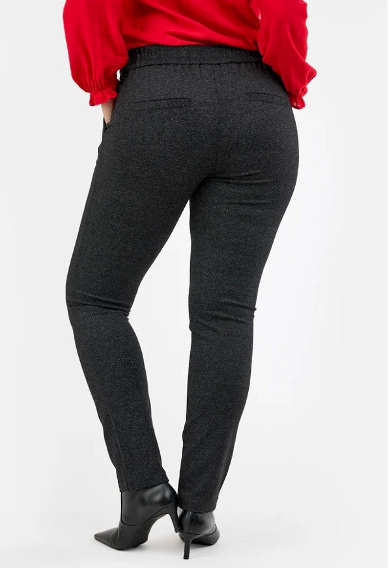 Pantalon en tricot avec lacet décoratif - Brandtex