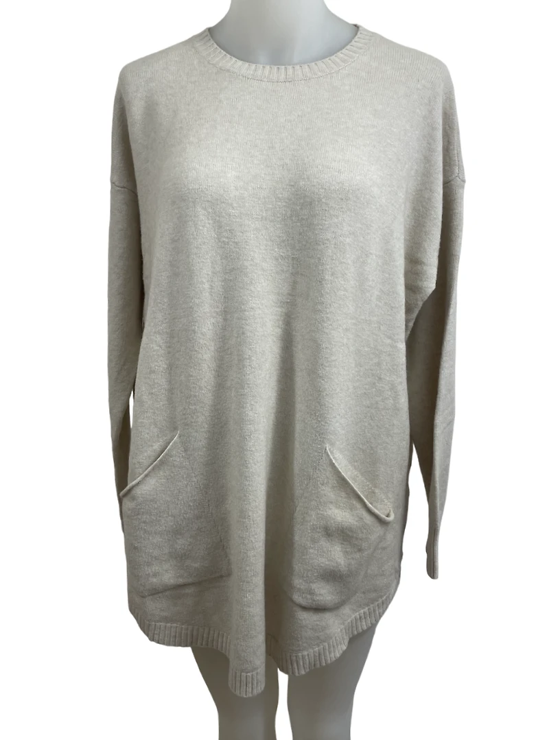 Set. Oversized Top and polka-dot woven scarf super-soft knit