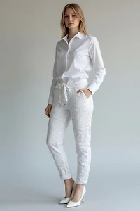 Pantalon froissé avec insertions de lurex