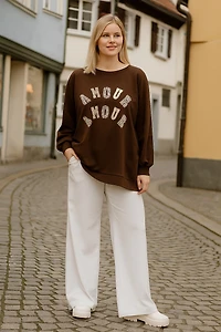 Amour studded/strass round-neck sweater