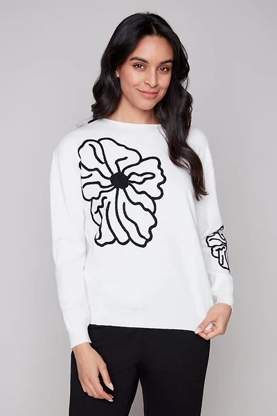Top with flower design appliqué - Carré Noir