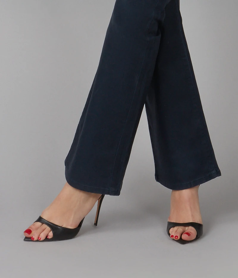 Jean bootcut d'aspect cuir, marine - Lola Jeans