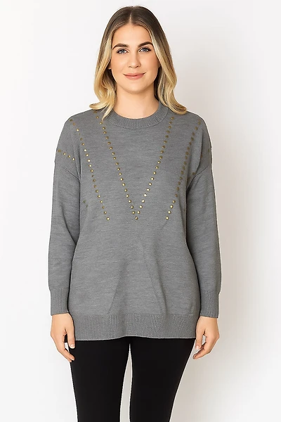 Chandail en tricot à appliqués cloutés