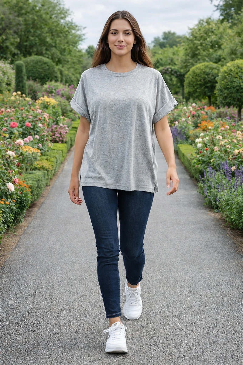 T-shirt tout aller à manches chauve-souris repliées