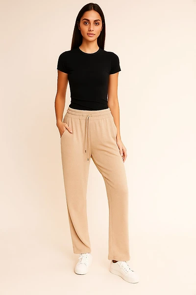 Pantalon à jambes larges en doux mini-rib