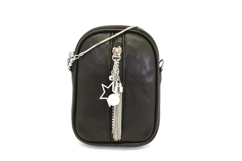 Small bag format with fringe, pearl and star decoration