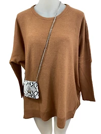 Oversized knit Top + small bag