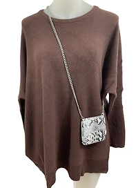Haut tricot surdimensionné + petit sac