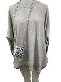 Oversized knit Top + small bag