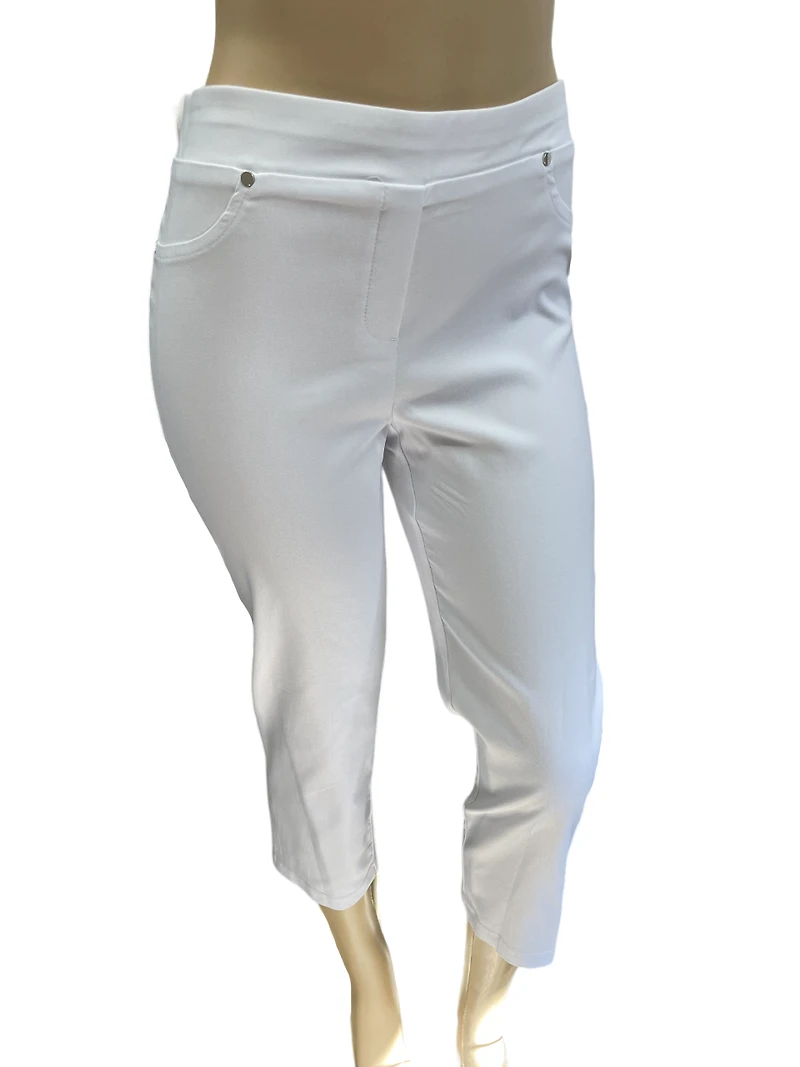 Capri pants with fake studded pockets