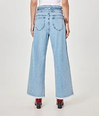 Durable high-waisted denim pants with belt