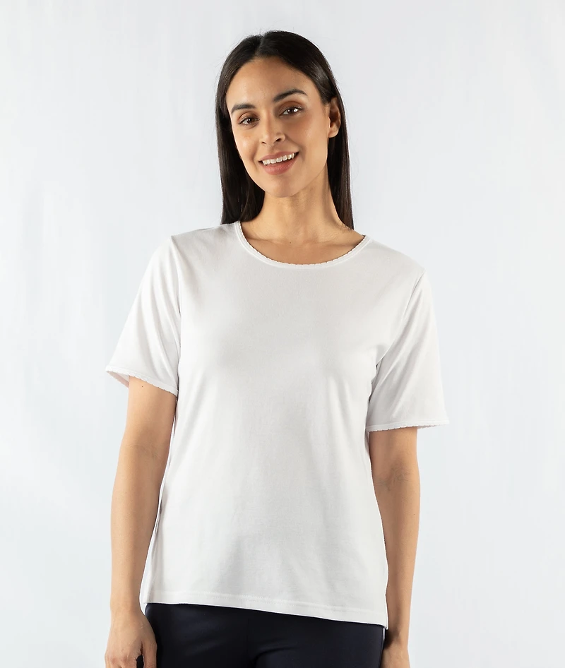 SCALLOP TRIM T-SHIRT