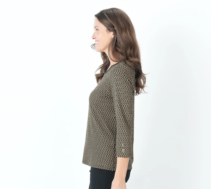 LONG-SLEEVED TOP WITH BUTTONS ON THE SLEEVES
