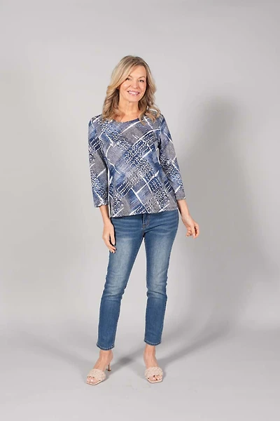 3/4 SLEEVE ROUND NECK TOP