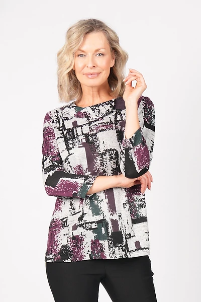 3/4 DRAPED COLLAR WITH BUTTON